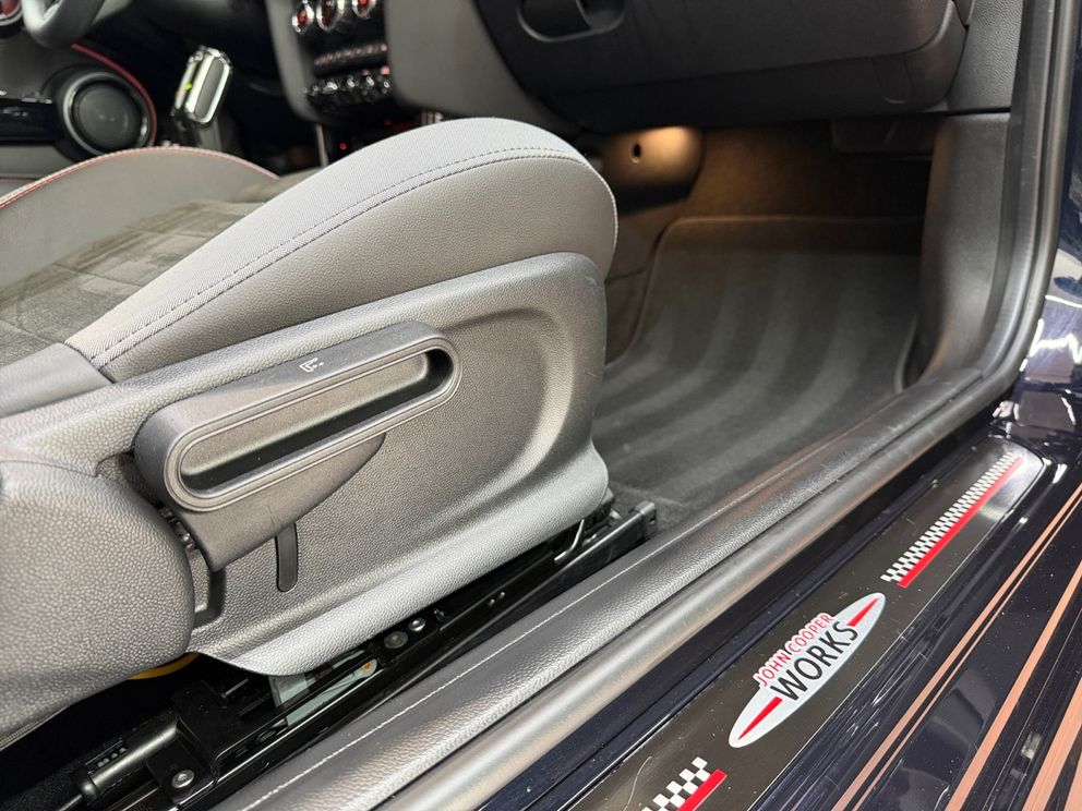 MINI Cooper S John Cooper Works Trim 3-Türer LED+SHZ