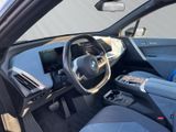 BMW iX 40 xDrive Sport Laser ACC AHK Pano Massage