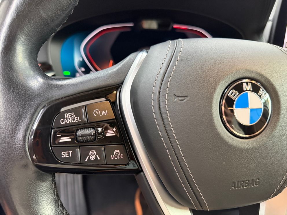 BMW 540 d xDrive Touring Luxury Line+Laserlicht+HUD