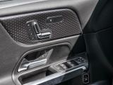 MERCEDES-BENZ GLB 200 PROGRESSIVE SPUR AHK DISTR 360 PDC SHZ