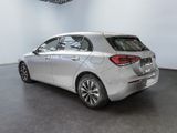 MERCEDES-BENZ A 180 d SPUR KAMERA SHZ