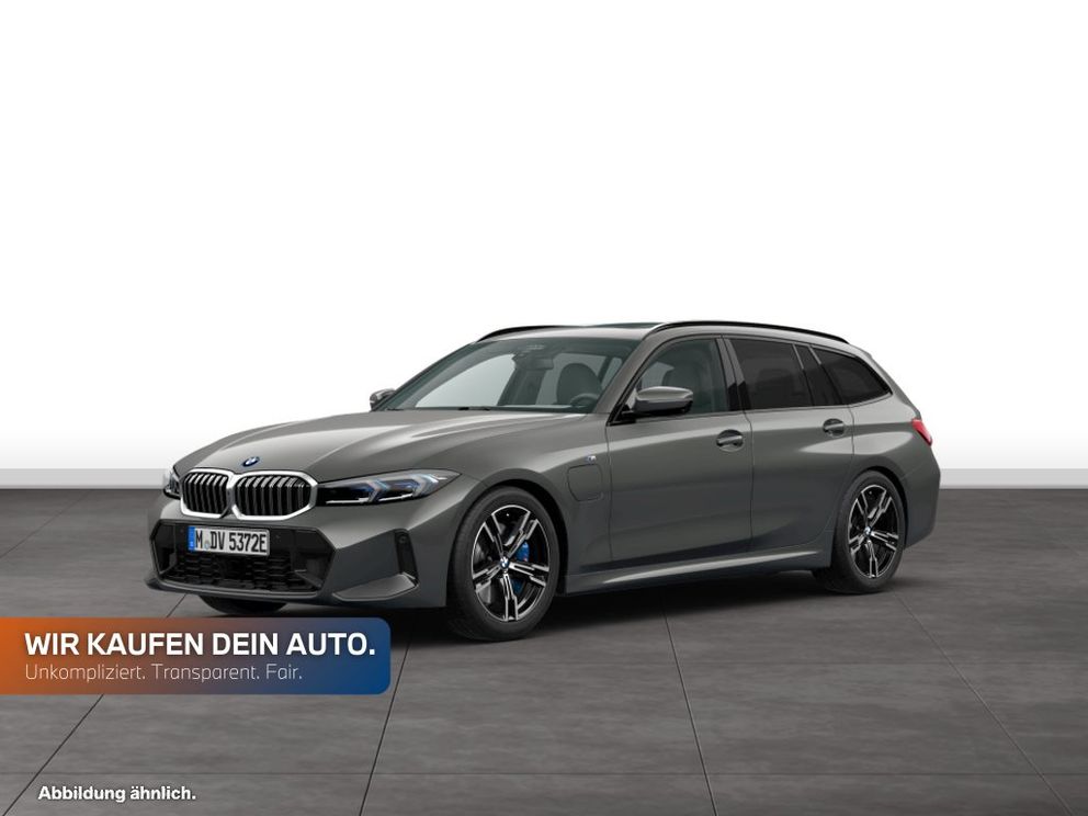 BMW 330e xDrive Touring