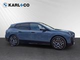 BMW iX 50 xDrive Sport Park-Assistent