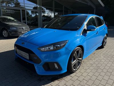 FORD Focus RS Kamera/Bi-Xenon/PDC/SHZ/RS-Sitze/Sony