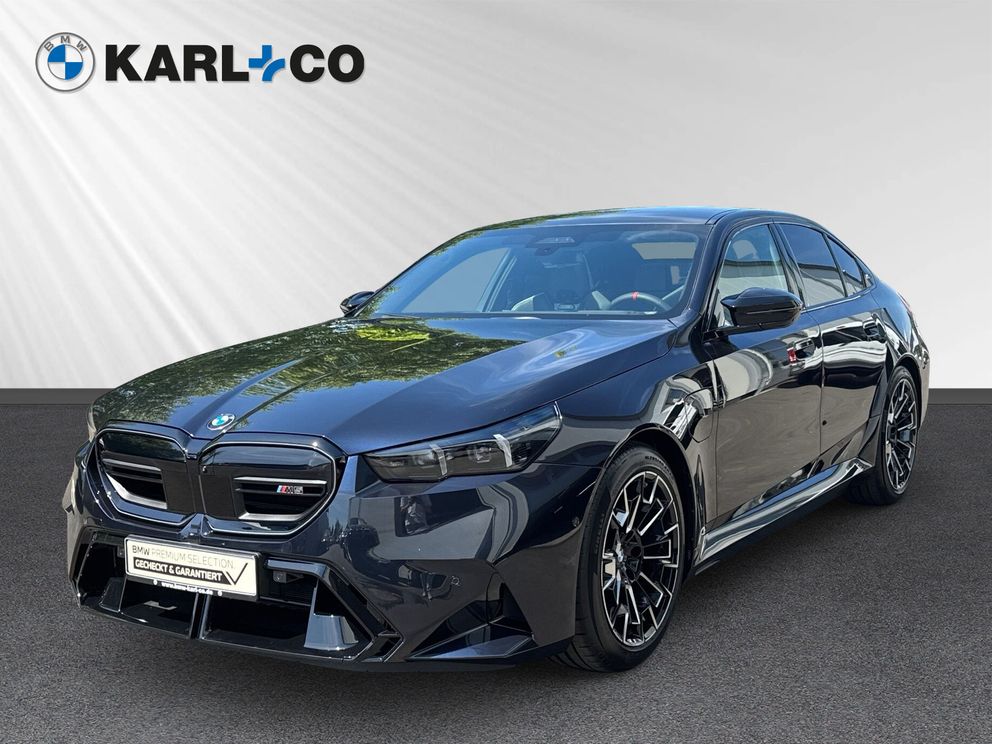 BMW M5 Limousine 0,5%! Carbon B&W Pano LenkradHZG