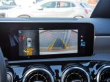 MERCEDES-BENZ A 180 d  PREMIUM PROGRESSIVE DISTR KAMERA PANO