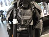 BMW F 900 R DEAL-BOXENSTOP Triple Black QS+ LED SOS GRA
