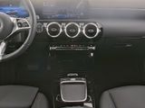 MERCEDES-BENZ A 200 , PROGRESSIVE AHK KAMERA SPUR PDC SHZ