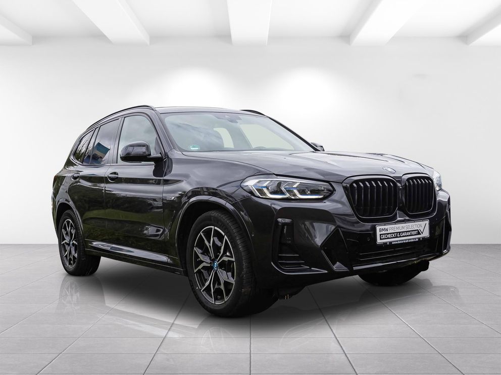 BMW X3 30eMSport+Navi+DAB+HUD+LED+Leder+RFK+PDCv+h