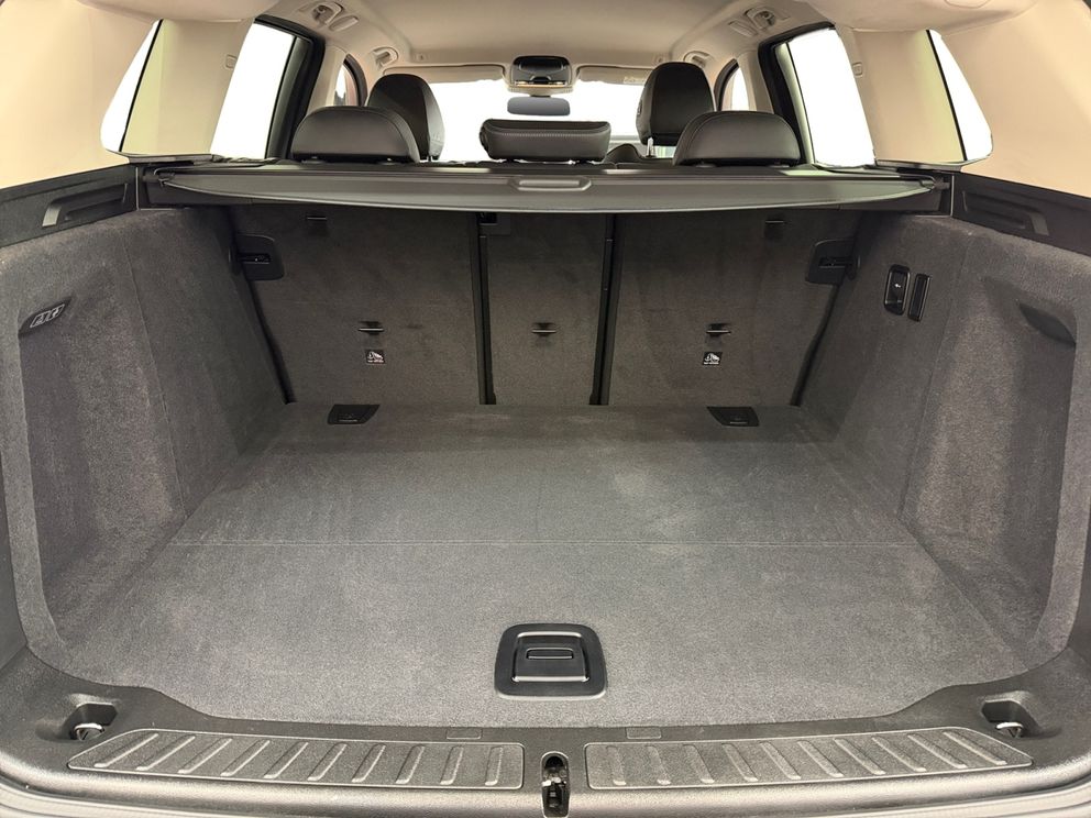 BMW X3 xDrive20d SHZ+AHK+HIFI+AppleCarplay+DAB