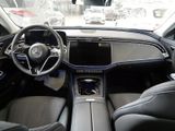 MERCEDES-BENZ E 220 T d 4M , AVANTGARDE AHK DISTR KAMERA SPUR