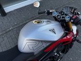 TRIUMPH Street Triple 765 RX Sondermodell Stummellenker