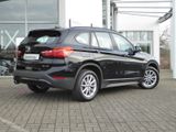 BMW X1 sDrive18i Advantage Navi Sitzheizung PDC DAB