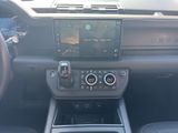 LAND ROVER Defender 110 D300 X-Dynamic HSE Heap-Up+Matrix