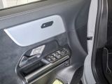 MERCEDES-BENZ GLA 200 d | AMG NIGHT AHK DISTR KAMERA PANO SPUR
