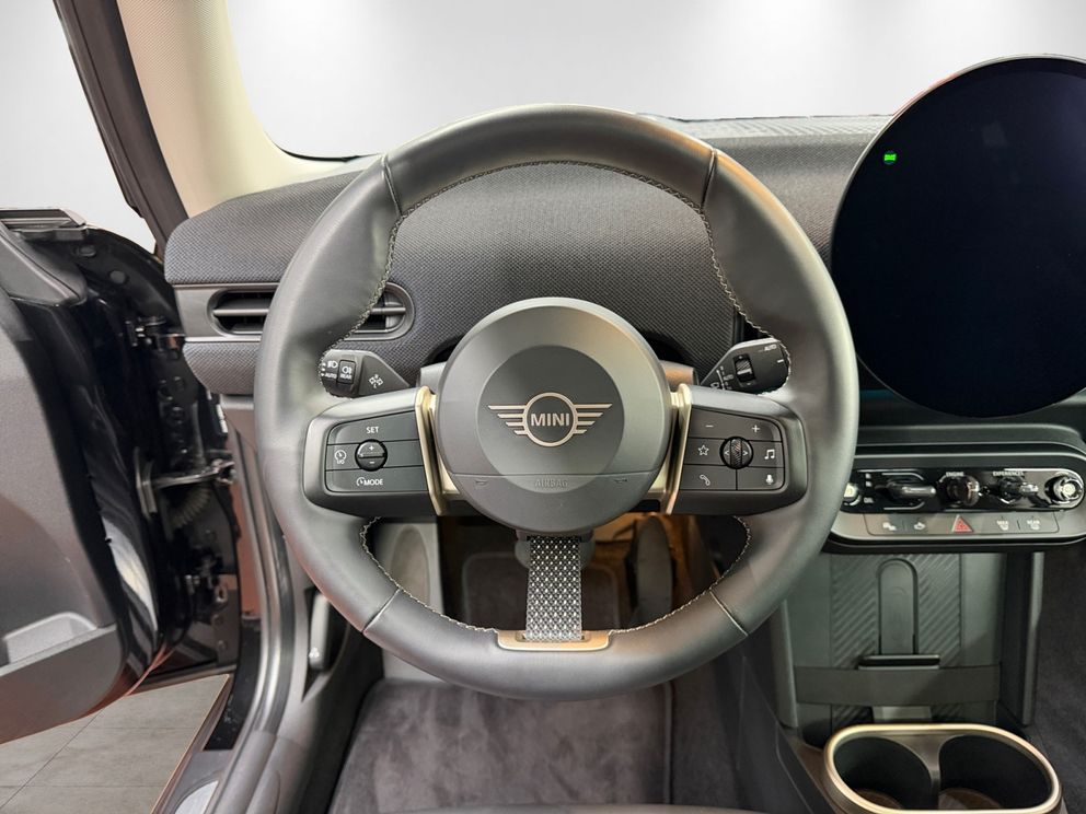 MINI Cooper C Classic Trim LED+Pano+HUD+SHZ+Navi