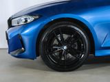 BMW 320 xD M Sport TG AHK LED Pano ACC H&K Lordosen