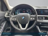 BMW 330e xDrive Touring Advantage Head-Up+AHK+StHz