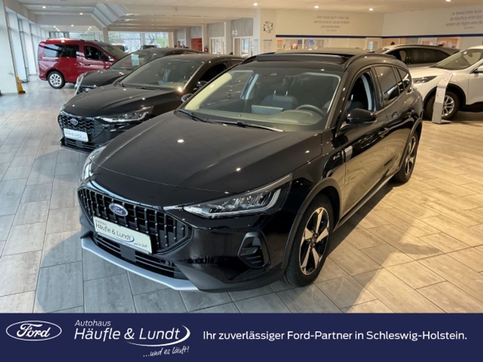 FORD Focus Turnier Active X El. Panodach AHK-abnehmbar