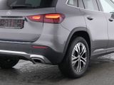 MERCEDES-BENZ GLA 200 d , PROGRESSIVE DISTR KAMERA PANO SPUR