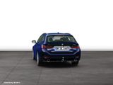 BMW 330i xDrive Touring