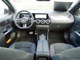 MERCEDES-BENZ GLA 180 AMG NIGHT MULTI 360 DISTR KAMERA PANO