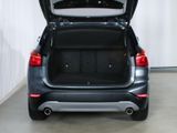 BMW X1 sDrive 20 i Advantage Navi DAB SHZ PDC Kamera El. Heckkl.