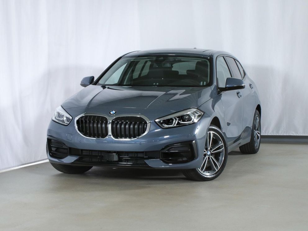 BMW 120 i Sport Panorama Navi Harmann LED Scheinwerferreg.