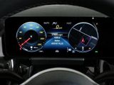 MERCEDES-BENZ GLA 200 d AHK LED ACC NAVI Kamera Pano Sportsitz