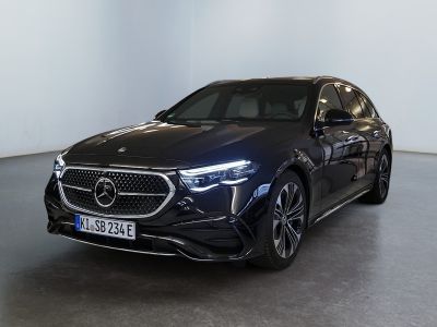 MERCEDES-BENZ E 300 de T-Modell mit EQ Hybrid Technologie AMG