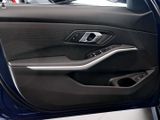 BMW 320d Touring Shadow-Line Head-Up PDC
