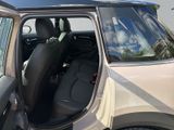 MINI Cooper 5-Türer Pano HUD LED Navi PDC SHZ Kamera