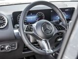 MERCEDES-BENZ GLB 200 PROGRESSIVE SPUR AHK DISTR 360 PDC SHZ