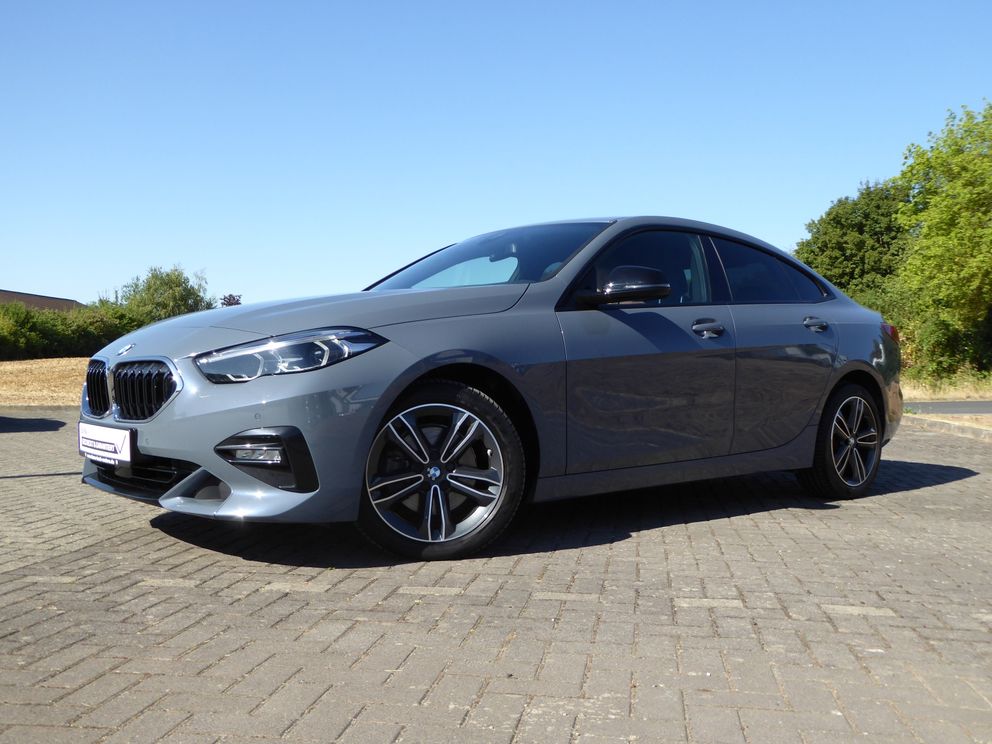 BMW 218 Gran Coupe d Sport Line Navi LED Sitzheizung DAB