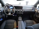 MERCEDES-BENZ A 220 d AMG NIGHT SPUR PANO AHK DISTR KAMERA
