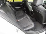 BMW 318 d M Sport+Navi+LED+RFK+PDCv+h NP60.620,-