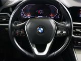 BMW 318i Touring
