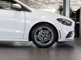 MERCEDES-BENZ B 200 , AMG KAMERA SPUR PDC SHZ