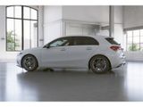 MERCEDES-BENZ A 180 NIGHT PROGRESSIVE SPUR PDC SHZ