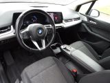 BMW 218 Active Tourer i Navi LED Harman Kardon Rückfahrkamera