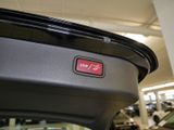 MERCEDES-BENZ C 300 e T // AVANTGARDE KAMERA SPUR STANDH PDC
