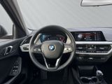 BMW 118 d Advantage Panorama LED PDC Tempomat SHZ