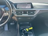 BMW 118 i Navi Soundsystem LED digitales Cockpit El. Heckklappe