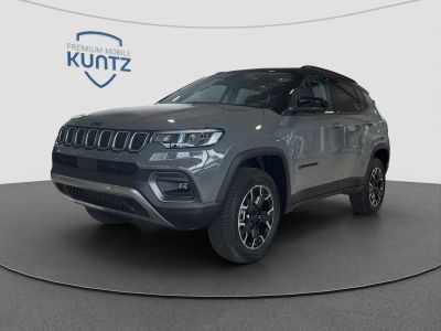 JEEP Compass High Upland Plug-In Hybrid 4xe Pano+360°Kam