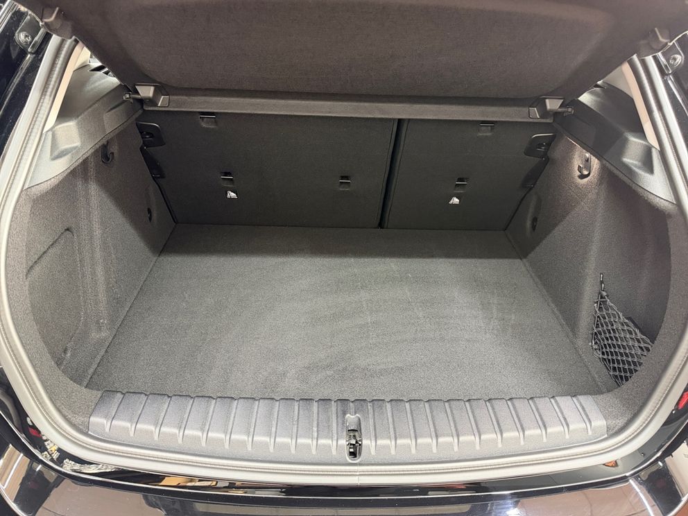 BMW 118 i-Automatik+Advantage+LM+PDC+SZH+LED