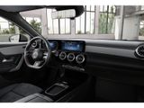 MERCEDES-BENZ A 180 // AMG KAMERA SPUR PDC SHZ