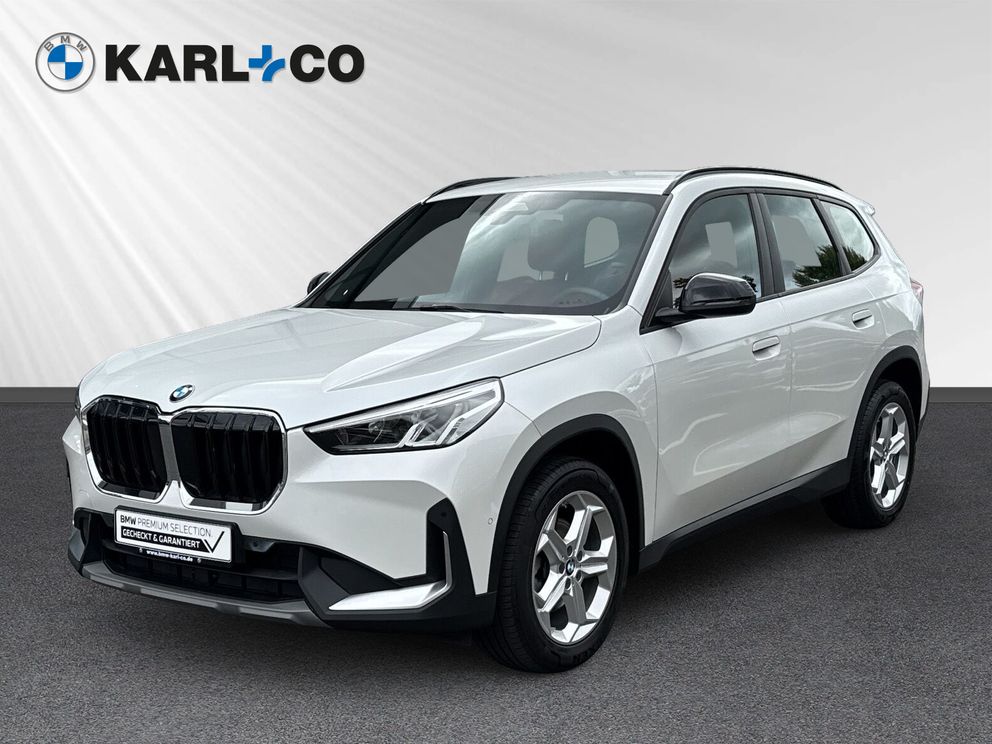 BMW X1 xDrive20dA LED AHK SHZ Sportsitz ActiveGuard