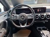 MERCEDES-BENZ A 220 PREMIUM AMG NIGHT SPUR KAMERA PDC SHZ
