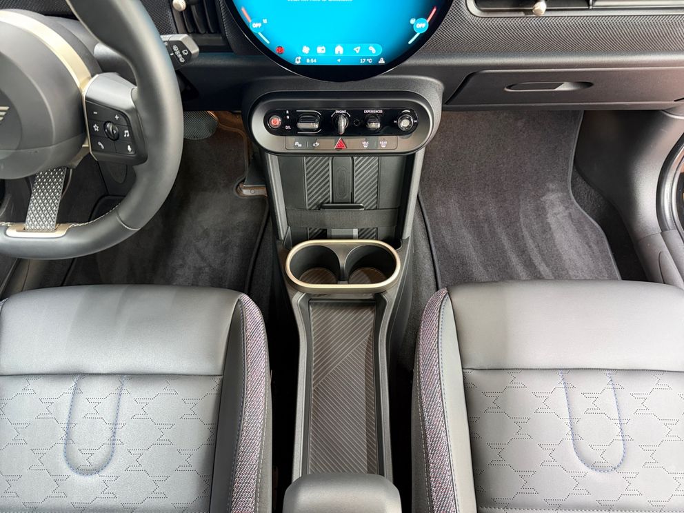 MINI Cooper C Classic Trim LED+Pano+HUD+SHZ+Navi
