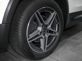 MERCEDES-BENZ GLB 250 4M AMG PREMIUM KAMERA SPUR PDC SHZ